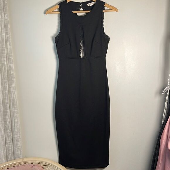 Socialite Black PeekABoo Open Back Pencil Dress Lace Lining XS - Picture 1 of 8